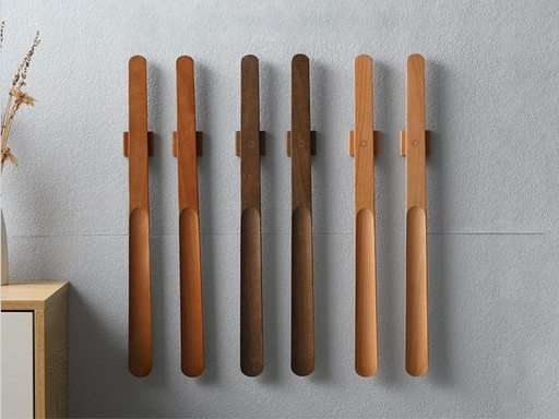Kolm - Wooden Long Handle Magnetic Shoehorn 55 cm  BO-HA   