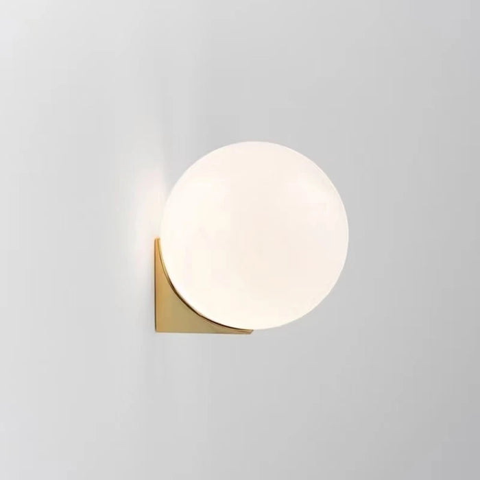 Solja – Modern Glass Orb LED Bedside Wall Sconce BO-HA