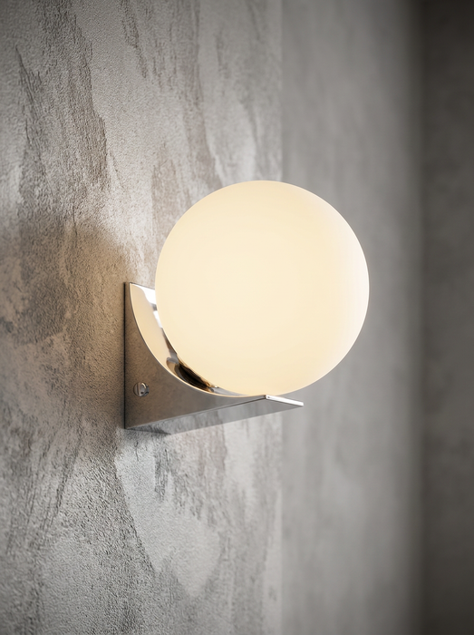 Solja – Modern Glass Orb LED Bedside Wall Sconce BO-HA