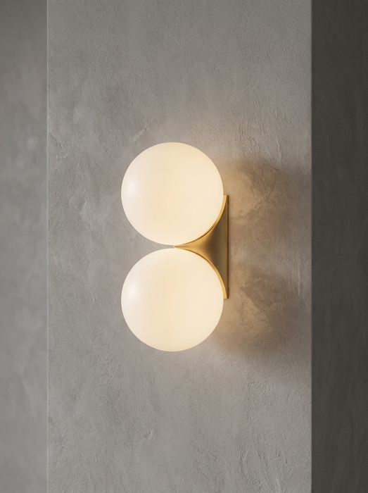 Solja – Modern Glass Orb LED Bedside Wall Sconce BO-HA