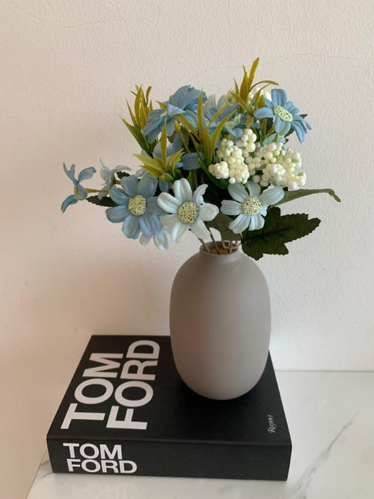 Agnetha - Modern Nordic Vase — customer photo by Jack K.