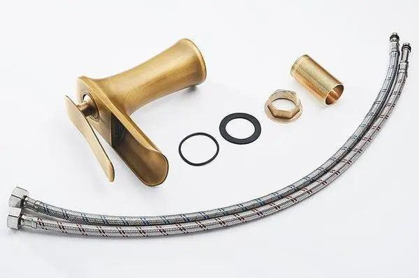 Mai - Single Handle Gold Bathroom Faucet  BO-HA   